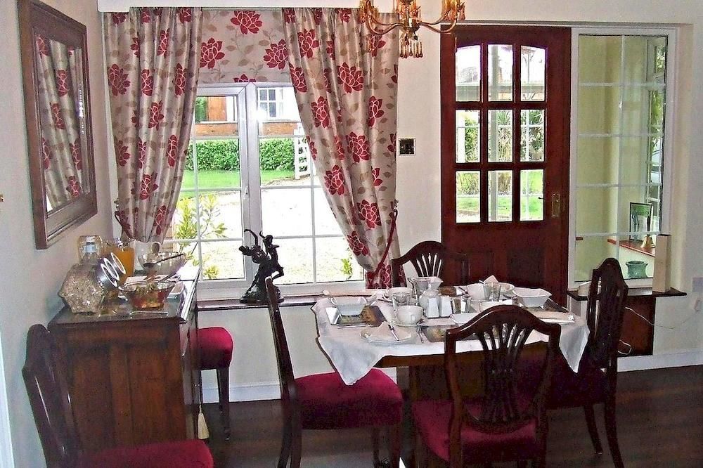 Silverstone Guest House Eksteriør billede